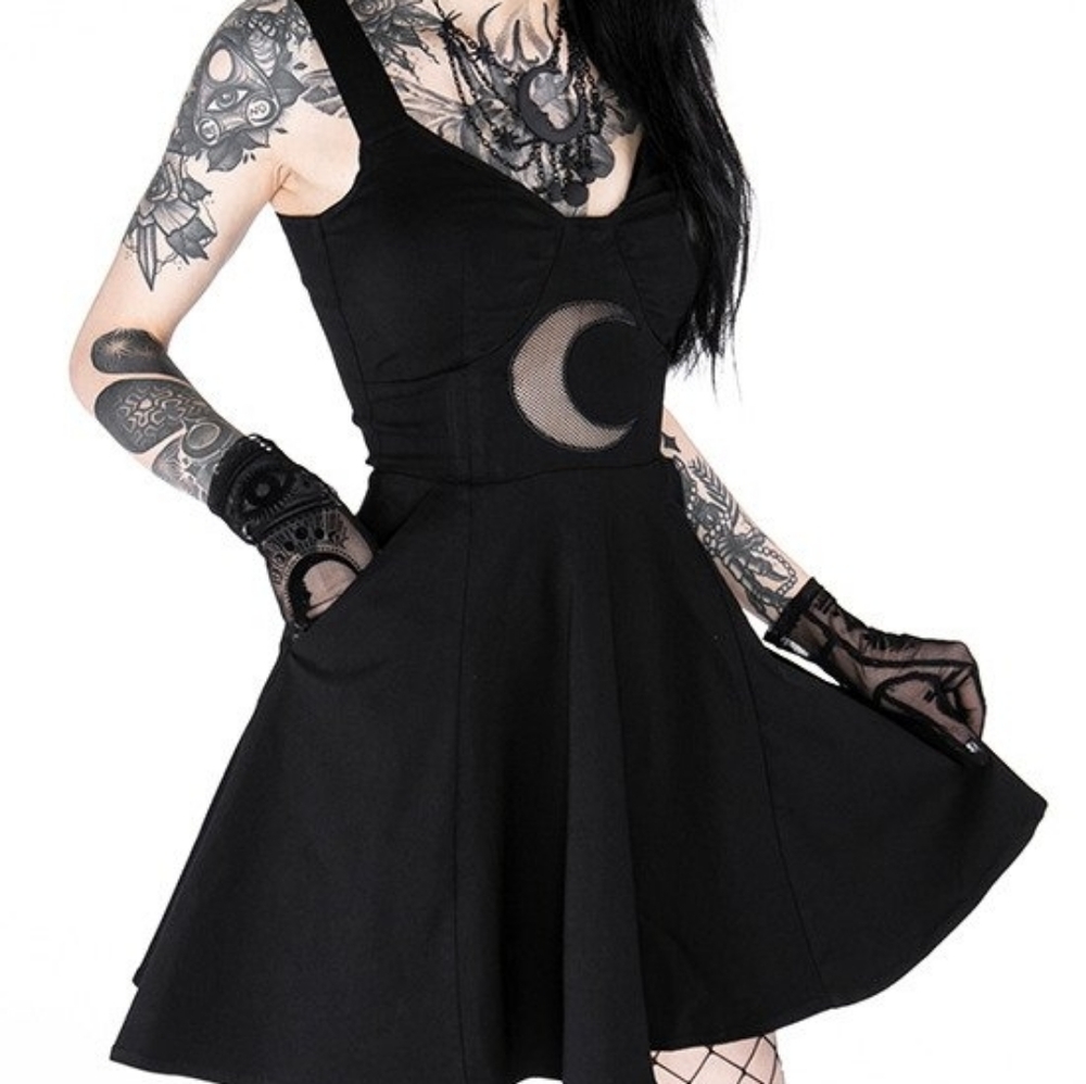 Restyle SHAPE OF THE MOON DRESS